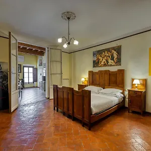https://wine-apartments-florence-vin-santo.it-tuscanyhotel.com